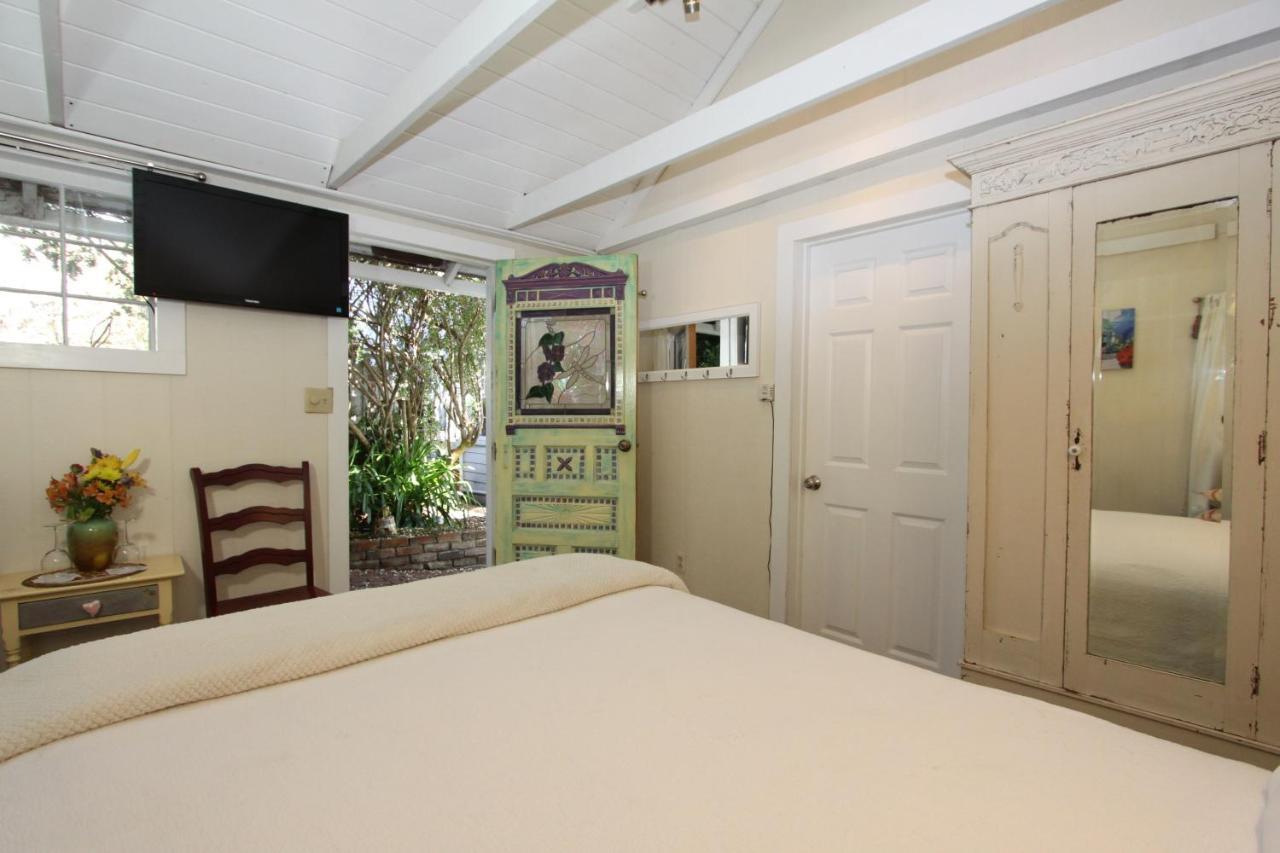 Seagull Inn Bed & Breakfast Mendocino Exterior photo